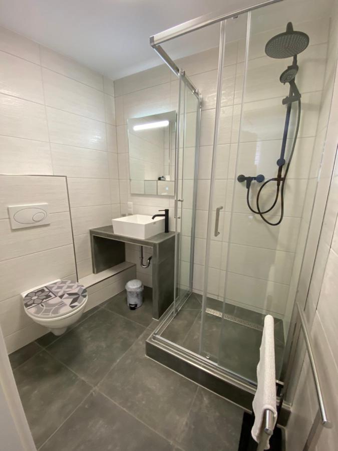 ארפורט Gaestehaus Gluecksmoment מראה חיצוני תמונה