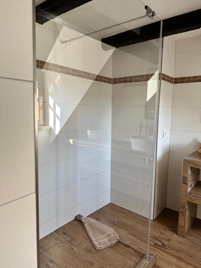 ארפורט Gaestehaus Gluecksmoment מראה חיצוני תמונה
