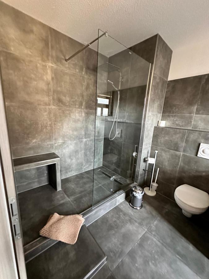 ארפורט Gaestehaus Gluecksmoment מראה חיצוני תמונה