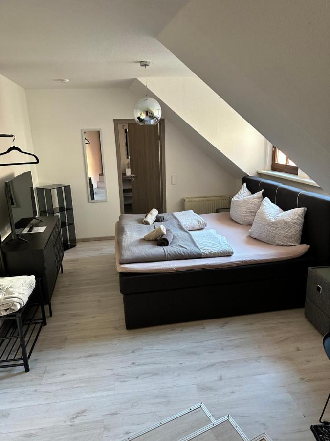 ארפורט Gaestehaus Gluecksmoment מראה חיצוני תמונה